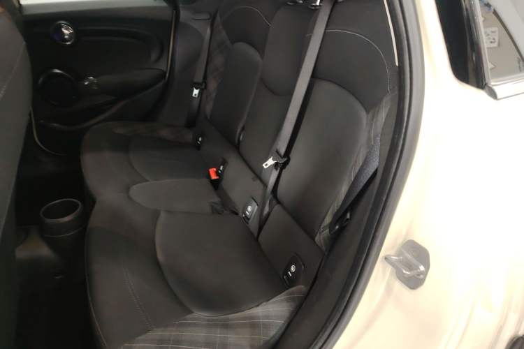 Used MINI MINI 2016 1.5T COOPER Five-Door Edition
