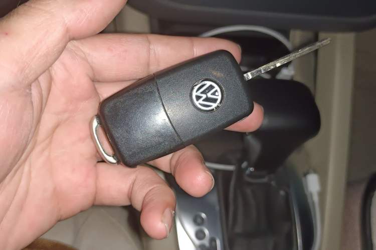 Used Volkswagen Sagitar 2011 1.4 TSI Automatic Luxury Edition
