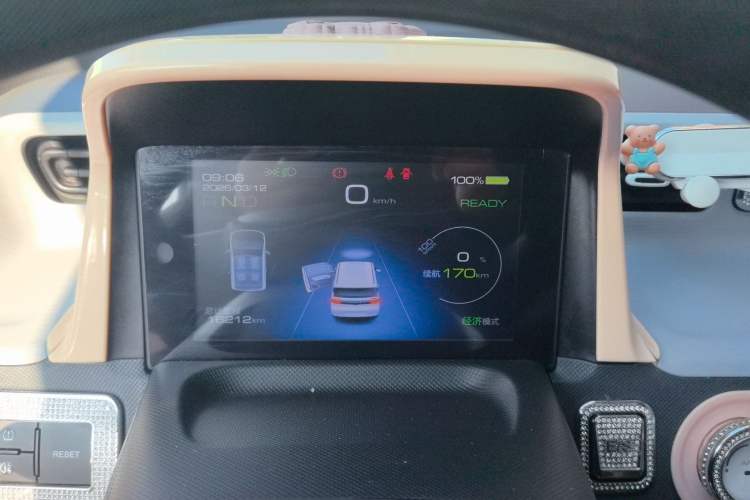 Used Wuling Hongguang MINIEV 2022 Macaron Premium Model – Lithium Iron Phosphate
