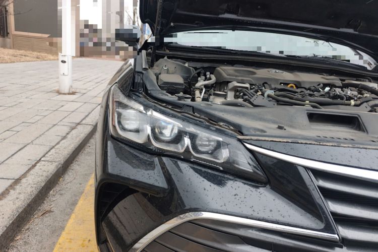 Used Toyota Avalon 2019 Dual-Engine 2.5L Luxury Edition China VI Standard
