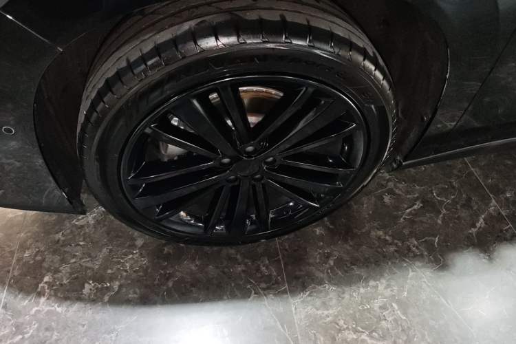 Used Leapmotor C16 2026 Pure Electric 630 LiDAR Zhizun Edition 5 Seats
