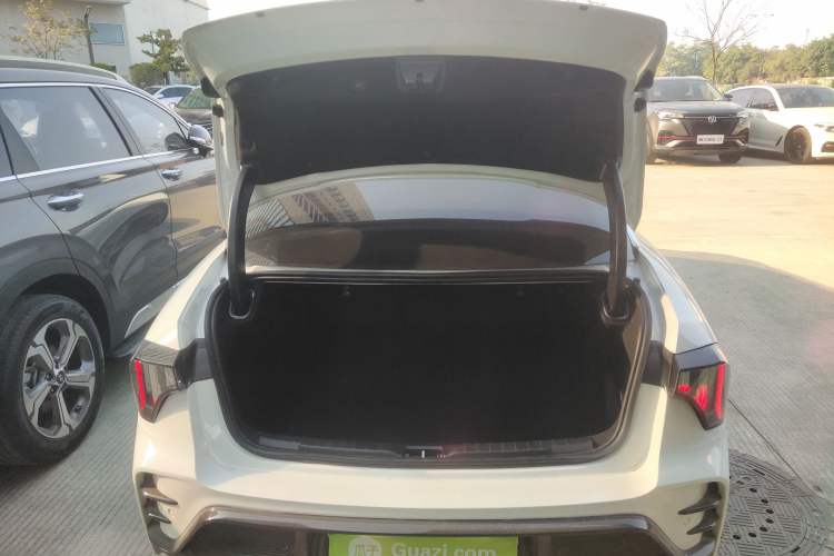 Used Lynk & Co 03 2025 1.5TD DCT Champion Edition Pro
