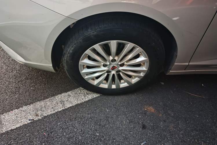 Used Roewe Ei5 2018 Internet Luxury Edition