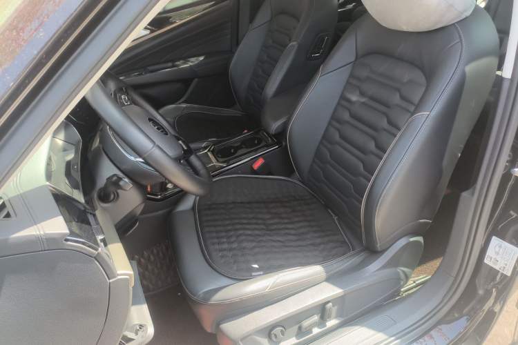 Used Volkswagen Passat 2020 330TSI Elite Edition China VI