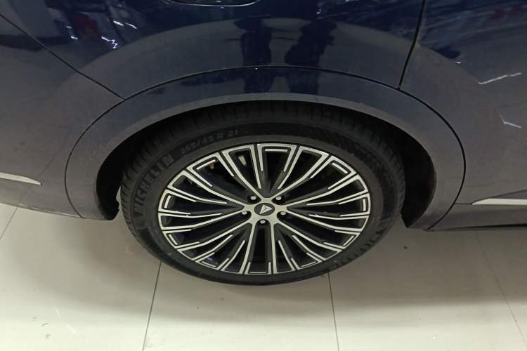 Used Deepal S09 2025 Four-Wheel Drive Ultra+ Custom Edition Right Rear Wheel Hub