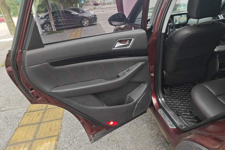 Used Leopaard CS10 2015 2.0T Manual Fashion Edition