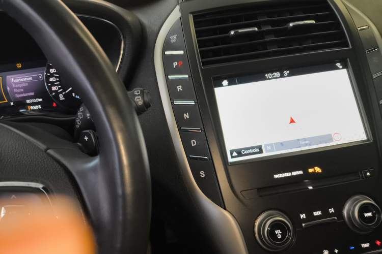 Used Lincoln MKC 2017 2.0T Two-Wheel Drive Deluxe Edition