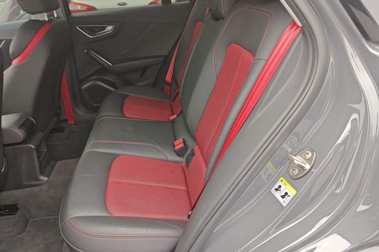 Used Audi Q2L 2021 35 TFSI Fashion Dynamic Model
