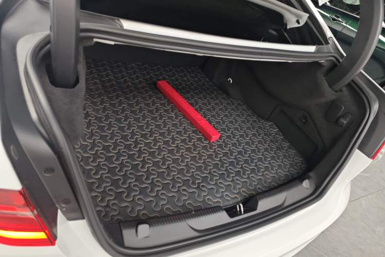 Used Jaguar XEL 2020 2.0T 200 PS R-DYNAMIC S Advanced Sport Edition