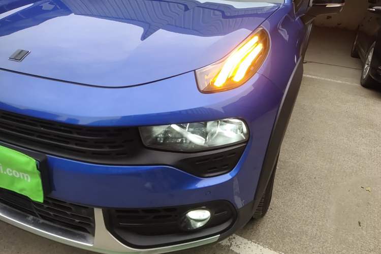 Used Lynk & Co 02 2018 1.5T DCT Two-Wheel Drive Pro Version China V Emission Standard Left Front Headlight