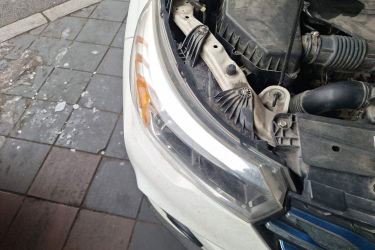 Used GAC Trumpchi GS4 New Energy 2017 1.5L PHEV Deluxe Edition Right Front Headlight