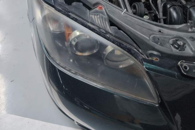 Used Mazda 3 2006 2.0L Manual Standard Edition Right Front Headlight
