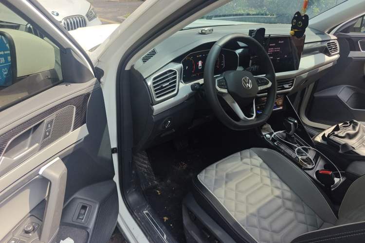 Used Volkswagen Tayron 2024 330TSI Two-Wheel Drive Luxury Plus Advanced Version Driver Seat