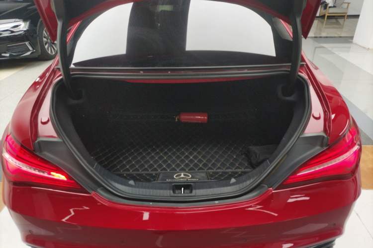 Used Mercedes-Benz CLA 2018 CLA 220 4MATIC Trunk