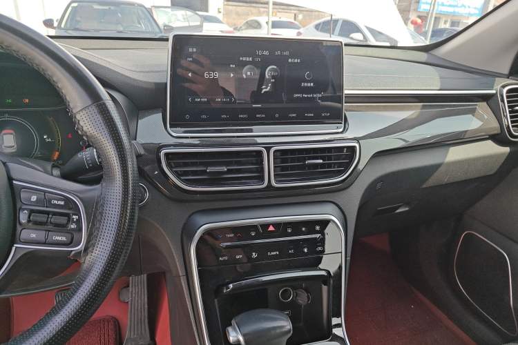 Used Kia KX5 2021 2.0L Automatic Two-Wheel Drive Comfort Edition
