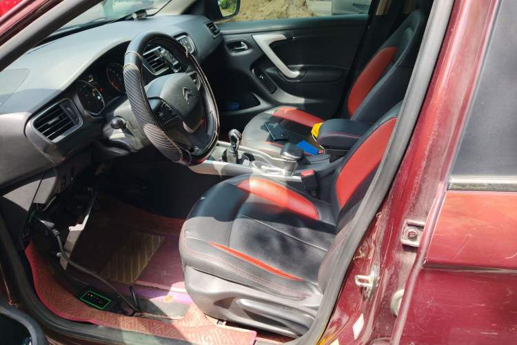 Used Citroen C3-XR 2015 1.6L Manual Pioneer Model Left Front Seat