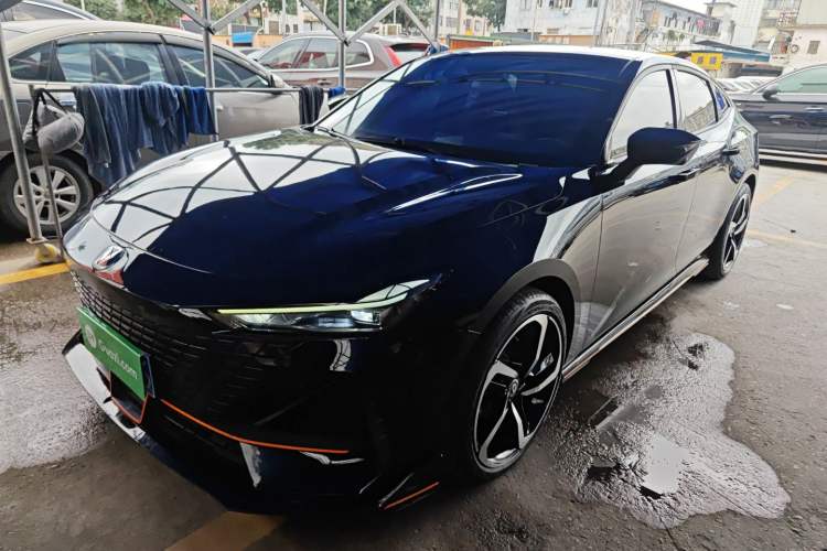 Used CHANGAN UNI-V 2023 1.5T Sport Edition