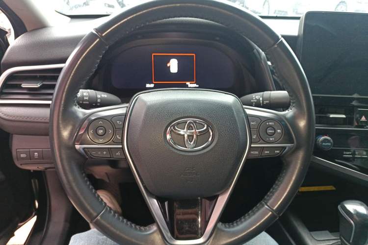 Used Toyota Camry 2021 2.5G Luxury Edition