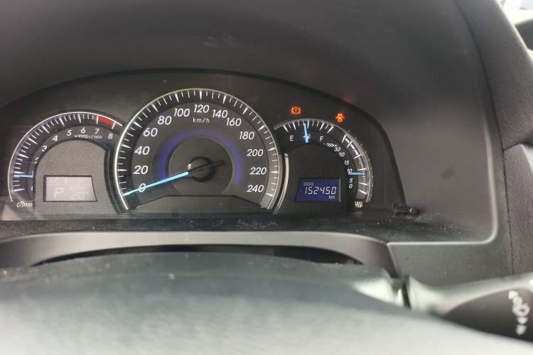 Used Toyota Camry 2016 2.0G 10th Anniversary Leading Edition
