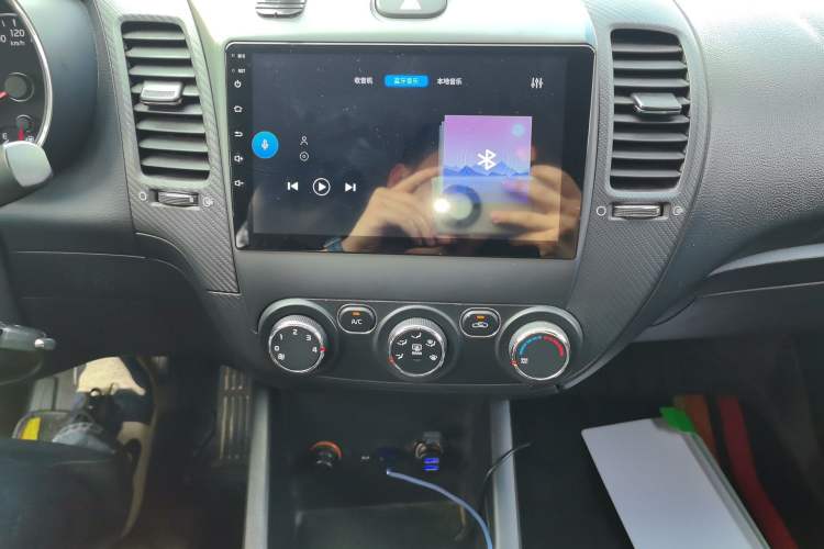 Used Kia K3 2016 1.6L Automatic GL Audio And AC Panel