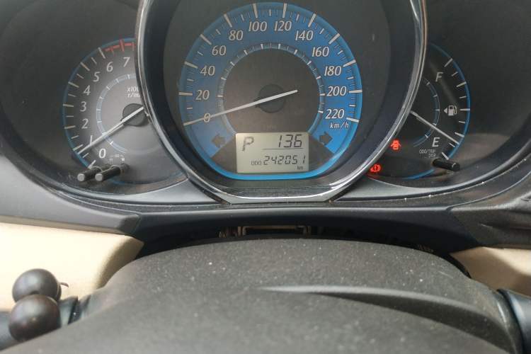 Used Toyota YARiS L Zhi Xuan 2014 1.5G Automatic Xuan Dong Edition