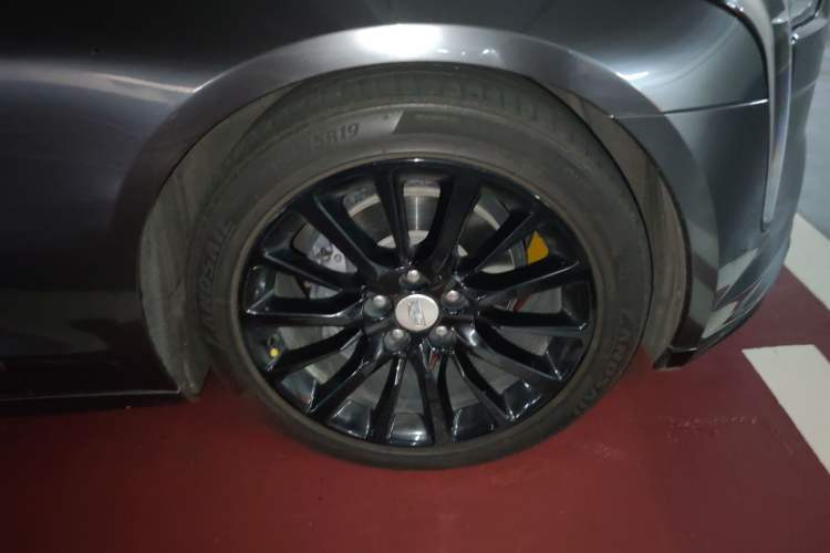 Used Cadillac CT6 2019 28T Luxury Sport Model
