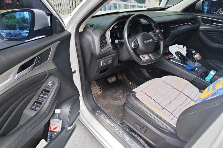 Used Haval F7 2019 2.0T Four-Wheel Drive iJoy China VI Standard Driver Seat