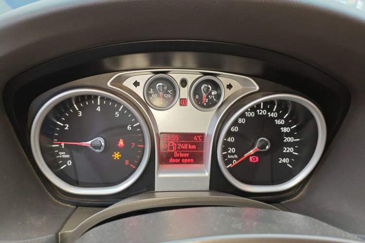 Used Ford Focus 2012 Sedan Classic 1.8L Manual Base Model