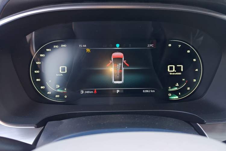 Used Roewe iMAX8 2021 400TGI Supreme Series Prestige Edition
