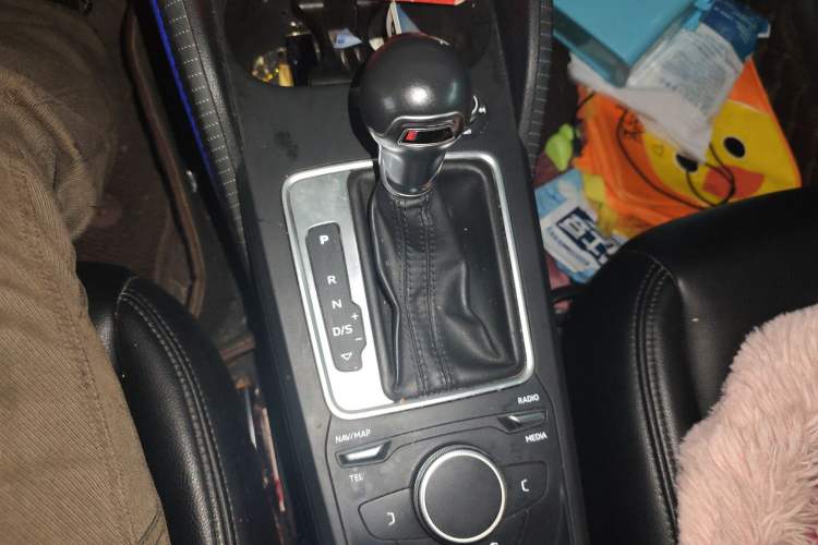 Used Audi Q2L 2018 35 TFSI Launch Exclusive Edition China V