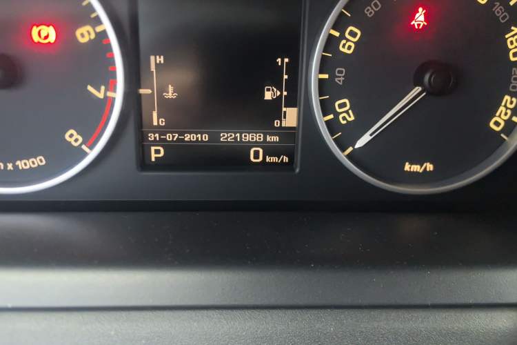 Used Land Rover Range Sport 2013 5.0 NA V8 HSE