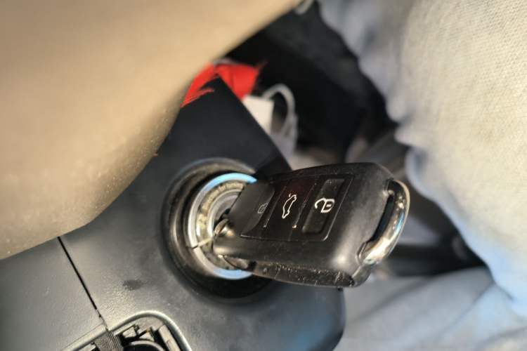 Used Volkswagen Bora 2014 1.6L Automatic Comfort Model