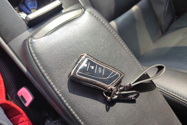 Used Lexus IS 2009 300 Xuan Dong Edition
