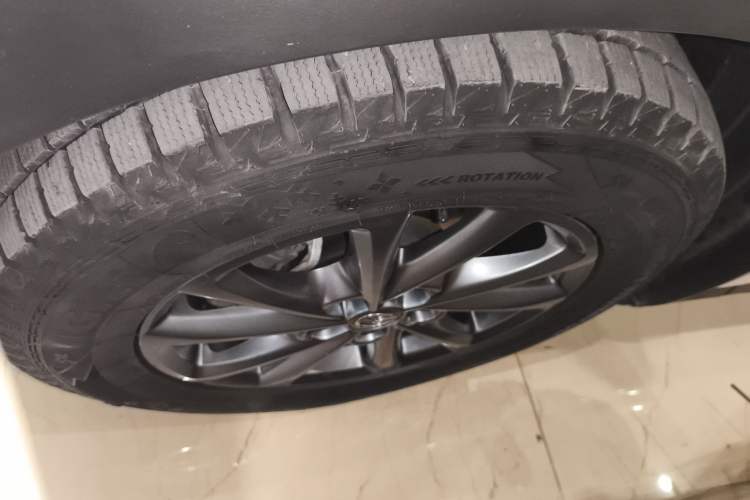 Used Mazda CX-4 2021 2.0L Automatic Two-Wheel Drive Blue Sky Dynamic Edition Left Front Wheel Hub