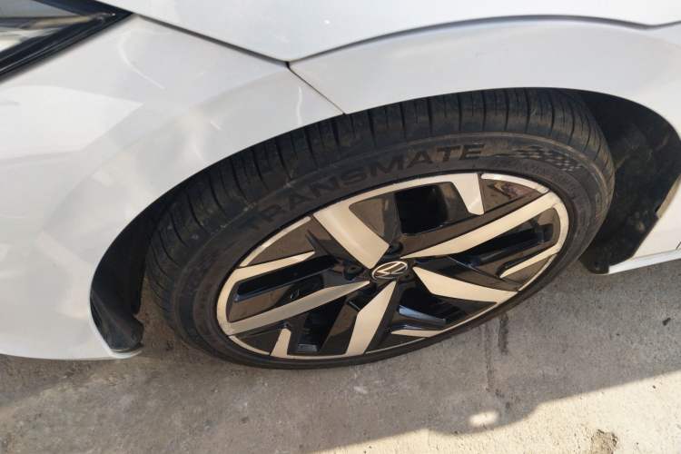 Used Volkswagen Lamando 2022 Lavida L 280TSI DSG Cool & Spicy Edition Exterior 4