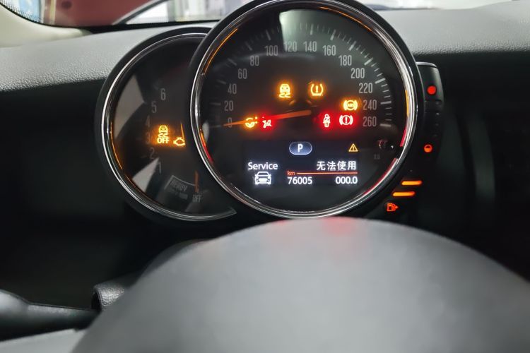 Used MINI 2016 1.2T ONE Pioneer Edition Odometer Close Up