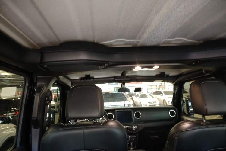 Used Jeep Wrangler New Energy 2021 Four-Door 2.0T 4xe Sahara First Edition