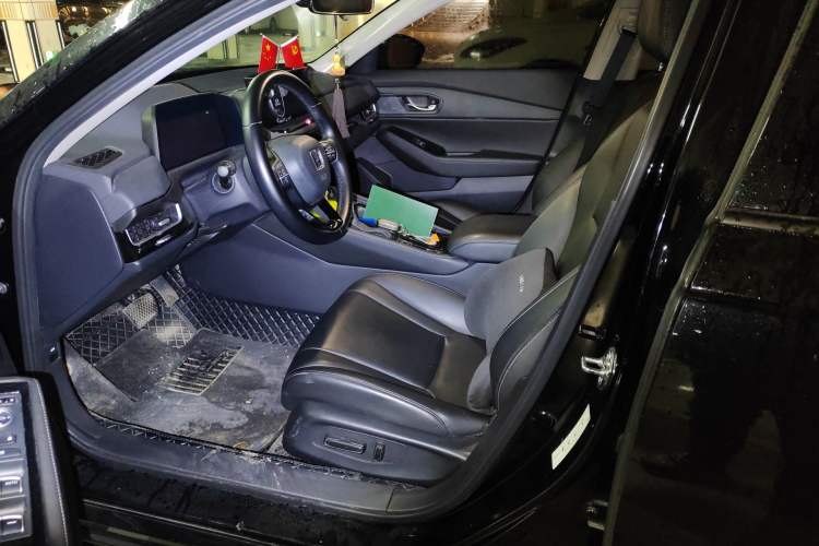 Used Honda Inspire 2023 260TURBO Deluxe Edition Left Front Seat