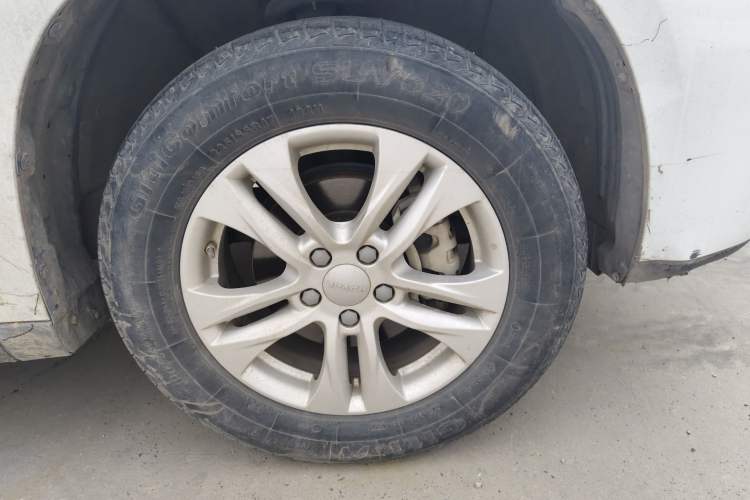 Used Haval M6 2019 1.5T Manual Two-Wheel Drive Elite Version China VI Standard Exterior 1