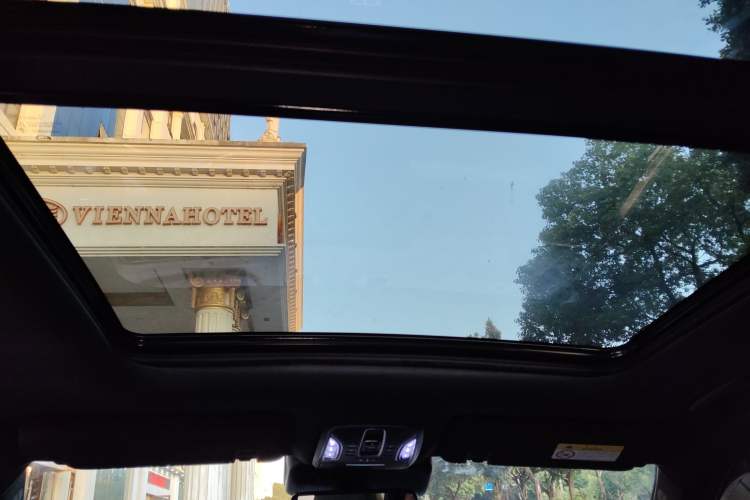 Used GAC Trumpchi GS8 2022 Dual-Engine Series 2.0TM Two-Wheel Drive Prestige Edition (7 Seats)