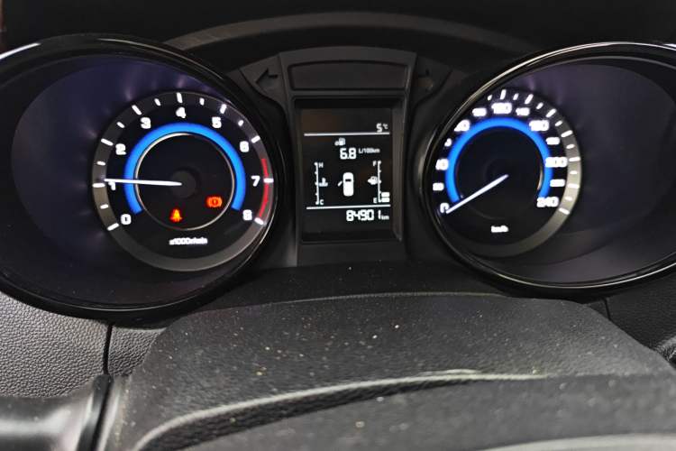 Used CHANGAN CS15 2016 1.5L Manual Luxury Edition
