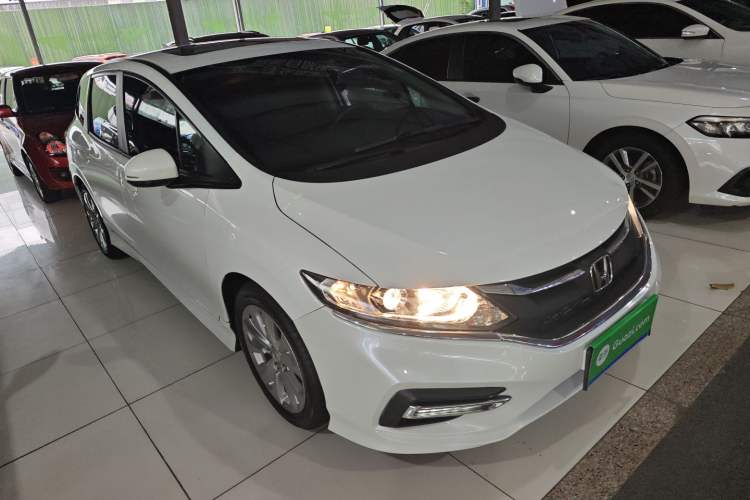 Used Honda Jade 2017 1.8L automatic Comfort version 5 seats