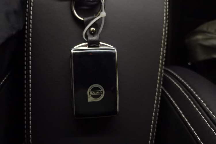 Used Volvo XC40 2021 T4 Four-Wheel Drive Smart & Sporty Edition