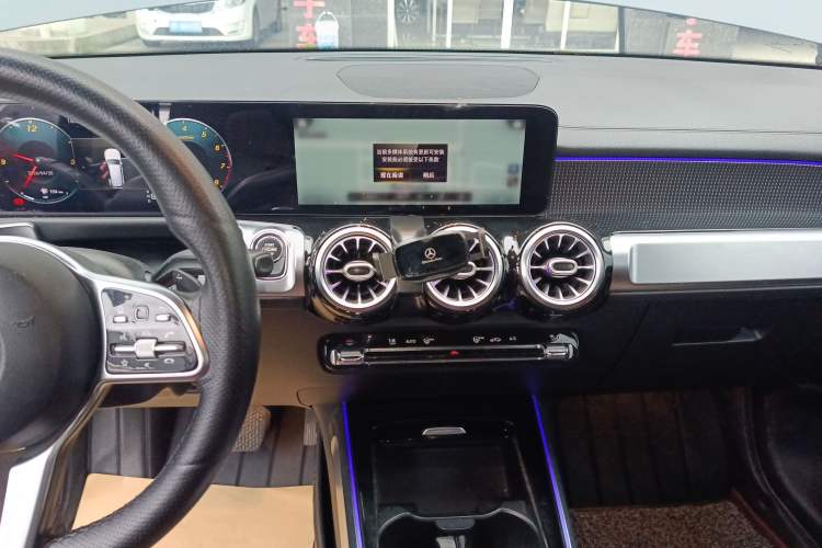 Used Mercedes-Benz GLB 2021 GLB 200 Fashion Model