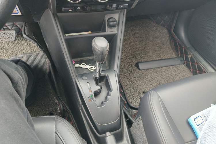 Used Toyota YARiS L Zhi Xuan 2020 X-Trail X 1.5L CVT Leading Edition
