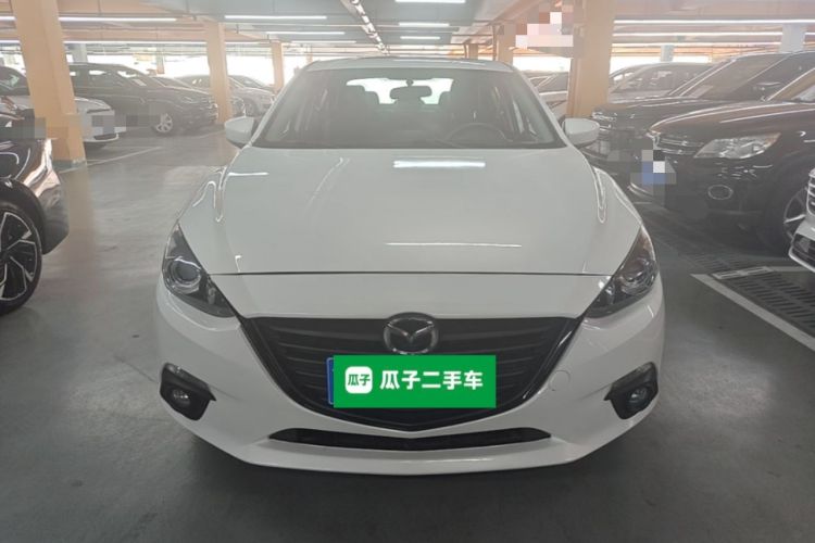 Used Mazda 3 Axela 2014 Sedan 1.5L Automatic Luxury Model
