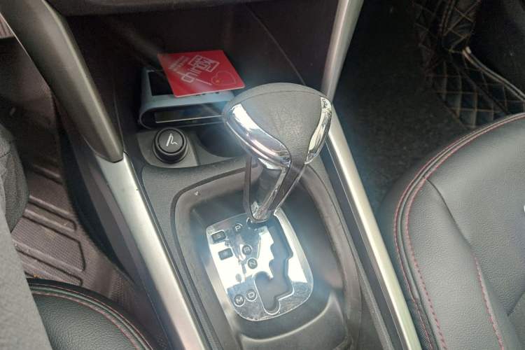 Used Citroen C3-XR 2017 1.6L Automatic Pioneer Model Gear Lever