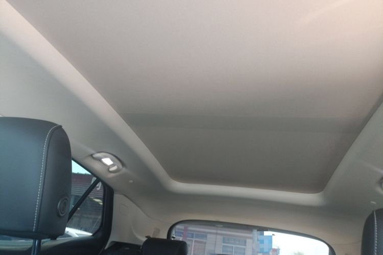 Used Buick Envision 2022 Encore S 552T Two-Wheel-Drive Luxury Model Headliner