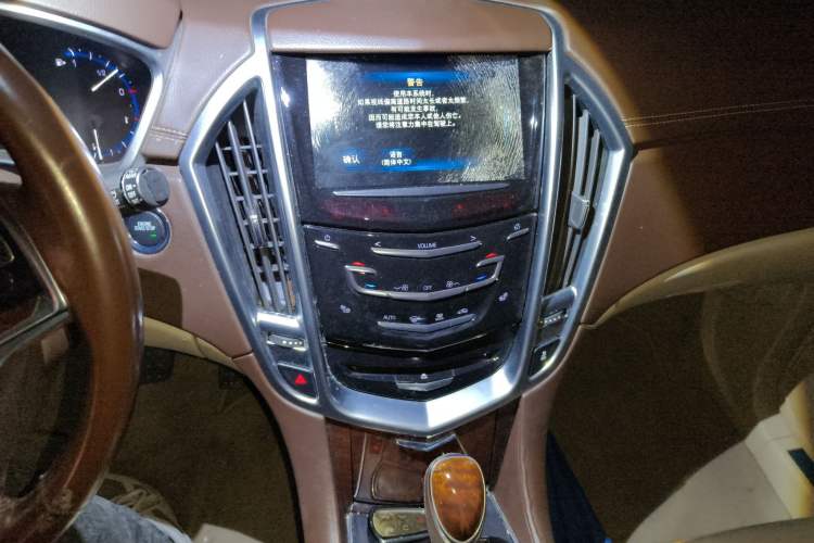 Used Cadillac SRX 2015 3.0L Elite Model