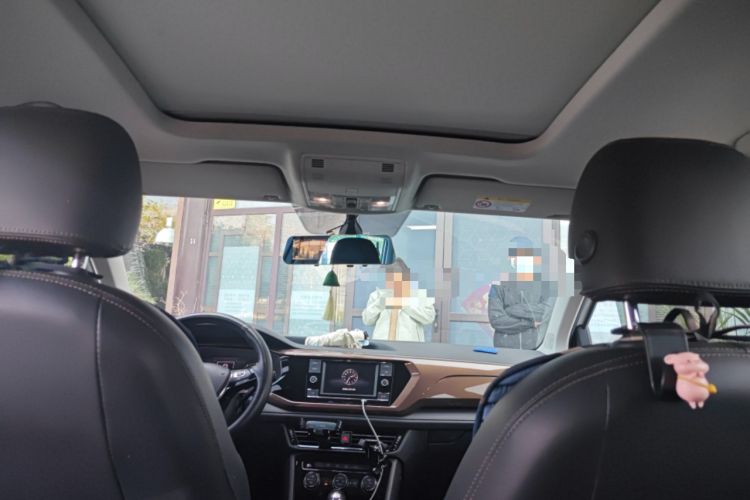 Used Volkswagen Tharu 2020 280TSI Two-Wheel Drive Comfort Edition China VI Standard Headliner